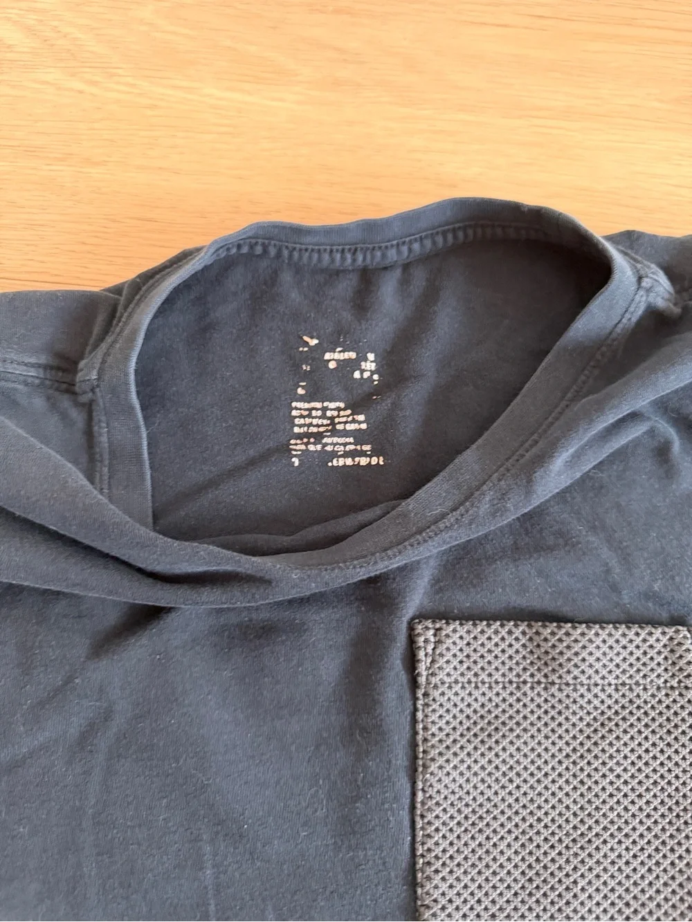 Nike Men's Dark Blue Short Sleeve Pocket Tee